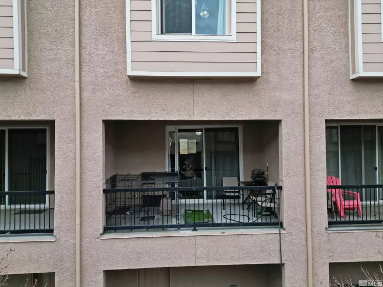 3006 Sterling, Sparks, Nevada 89431, 2 Bedrooms Bedrooms, ,3 BathroomsBathrooms,Residential,Residential,Sterling,250002861