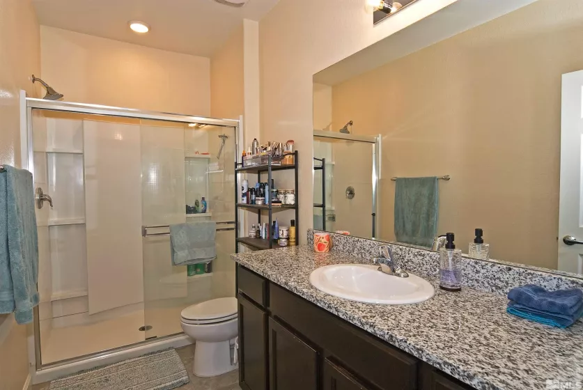 3006 Sterling, Sparks, Nevada 89431, 2 Bedrooms Bedrooms, ,3 BathroomsBathrooms,Residential,Residential,Sterling,250002861