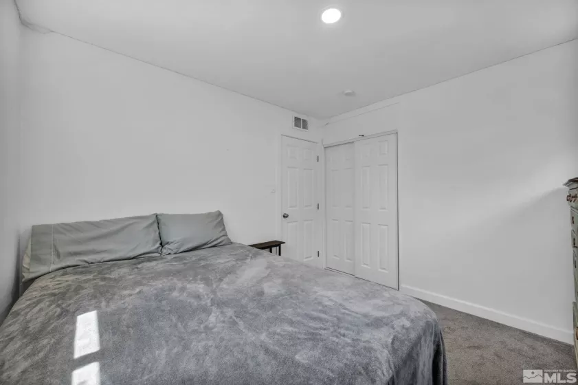 1185 Plymouth, Sparks, Nevada 89436, 3 Bedrooms Bedrooms, ,1 BathroomBathrooms,Residential,Residential,Plymouth,250006187