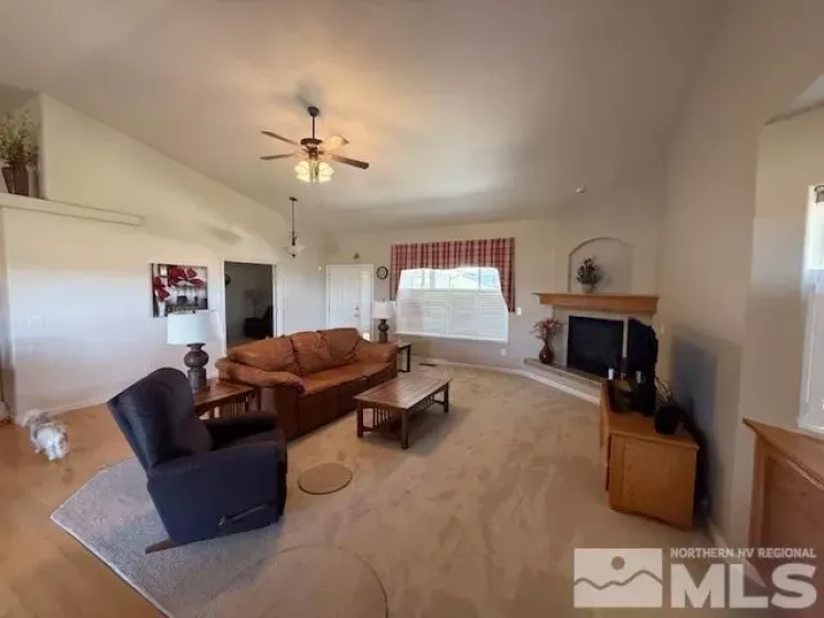 921 Red Rock, Fernley, Nevada 89408, 4 Bedrooms Bedrooms, ,2 BathroomsBathrooms,Residential,Residential,Red Rock,250005931