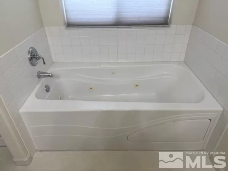 921 Red Rock, Fernley, Nevada 89408, 4 Bedrooms Bedrooms, ,2 BathroomsBathrooms,Residential,Residential,Red Rock,250005931