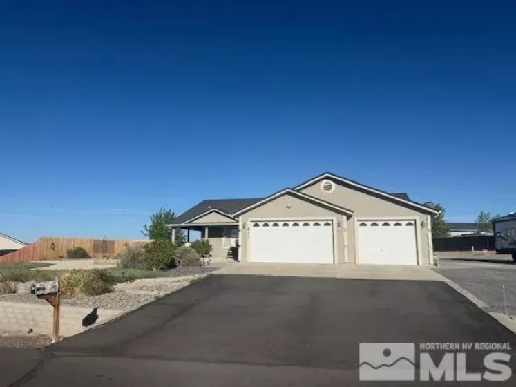 921 Red Rock, Fernley, Nevada 89408, 4 Bedrooms Bedrooms, ,2 BathroomsBathrooms,Residential,Residential,Red Rock,250005931