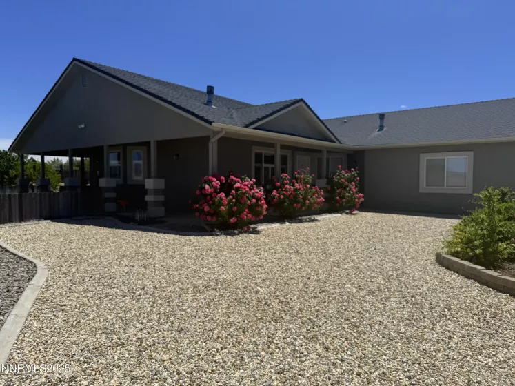 921 Red Rock, Fernley, Nevada 89408, 4 Bedrooms Bedrooms, ,2 BathroomsBathrooms,Residential,Residential,Red Rock,250005931