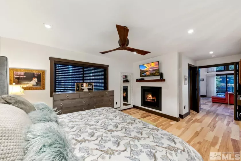 326 Aspen Leaf, Incline Village, Nevada 89451, 3 Bedrooms Bedrooms, ,4 BathroomsBathrooms,Residential,Residential,Aspen Leaf,250001416