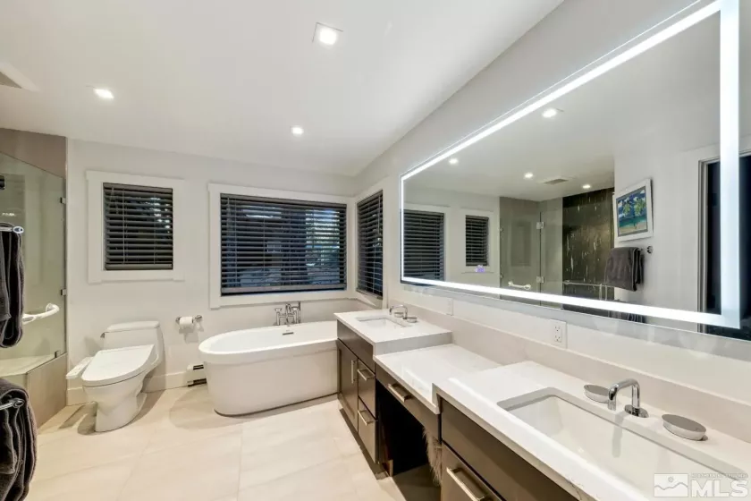326 Aspen Leaf, Incline Village, Nevada 89451, 3 Bedrooms Bedrooms, ,4 BathroomsBathrooms,Residential,Residential,Aspen Leaf,250001416