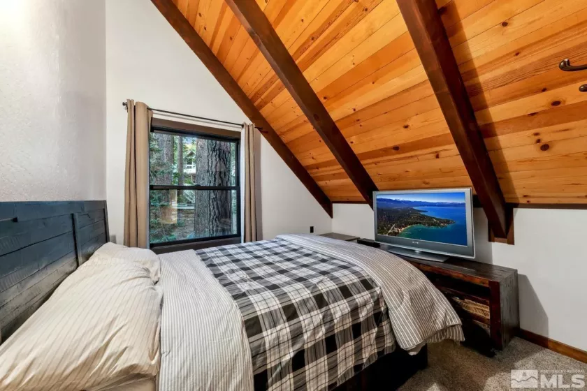 326 Aspen Leaf, Incline Village, Nevada 89451, 3 Bedrooms Bedrooms, ,4 BathroomsBathrooms,Residential,Residential,Aspen Leaf,250001416