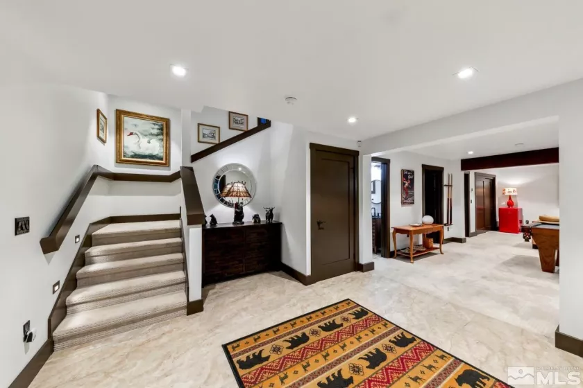 326 Aspen Leaf, Incline Village, Nevada 89451, 3 Bedrooms Bedrooms, ,4 BathroomsBathrooms,Residential,Residential,Aspen Leaf,250001416