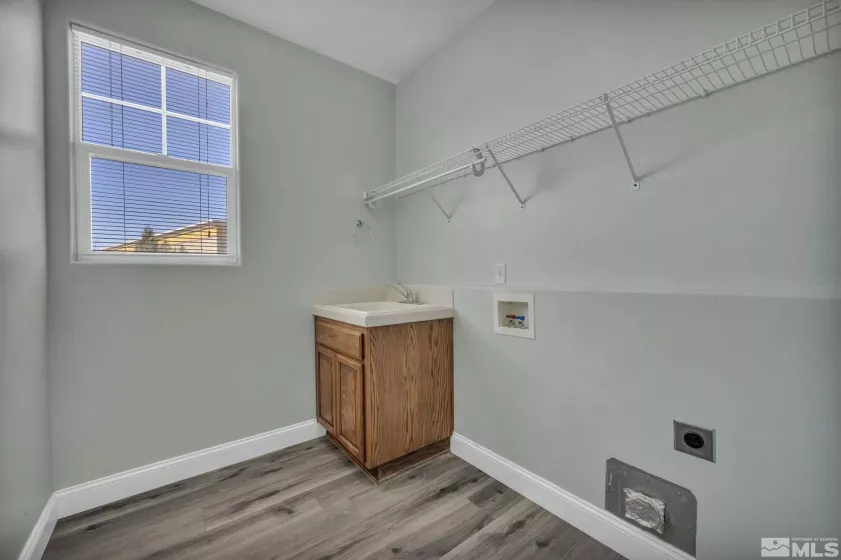 2641 Venezia, Sparks, Nevada 89434, 4 Bedrooms Bedrooms, ,3 BathroomsBathrooms,Residential,Residential,Venezia,250002342