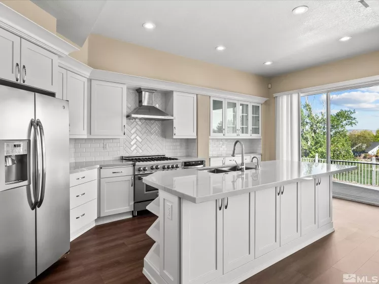 6190 Carriage House, Reno, Nevada 89519, 3 Bedrooms Bedrooms, ,4 BathroomsBathrooms,Residential,Residential,Carriage House,250005989