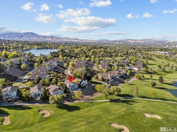 6190 Carriage House, Reno, Nevada 89519, 3 Bedrooms Bedrooms, ,4 BathroomsBathrooms,Residential,Residential,Carriage House,250005989