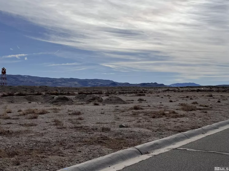230 Sage, Hawthorne, Nevada 89415, ,Land,Residential,Sage,250002046