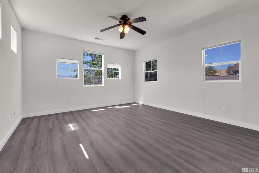 1279 Par Three, Sparks, Nevada 89436, 3 Bedrooms Bedrooms, ,3 BathroomsBathrooms,Residential,Residential,Par Three,240011300