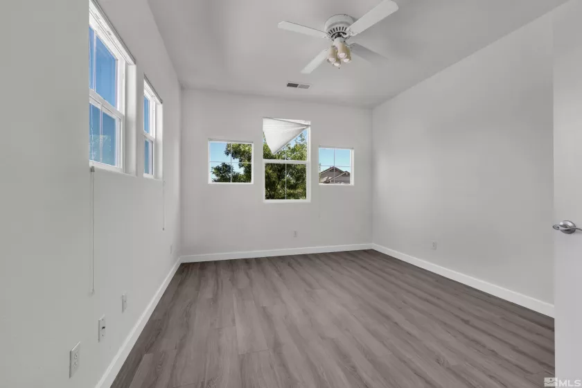 1279 Par Three, Sparks, Nevada 89436, 3 Bedrooms Bedrooms, ,3 BathroomsBathrooms,Residential,Residential,Par Three,240011300