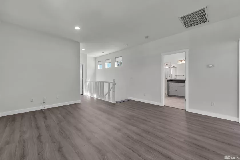 1279 Par Three, Sparks, Nevada 89436, 3 Bedrooms Bedrooms, ,3 BathroomsBathrooms,Residential,Residential,Par Three,240011300