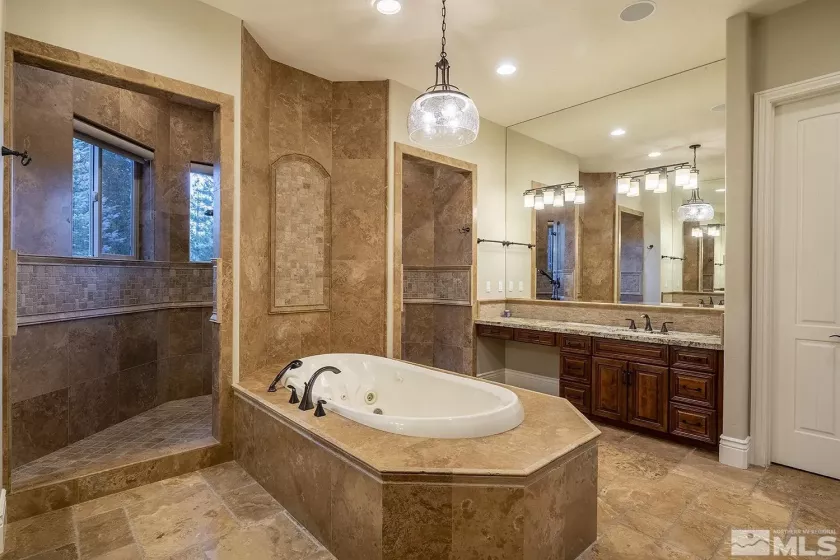 6130 Lake Geneva, Reno, Nevada 89511, 5 Bedrooms Bedrooms, ,6 BathroomsBathrooms,Residential,Residential,Lake Geneva,240011520