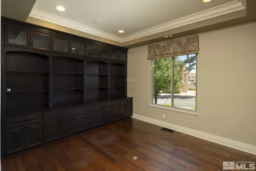 6130 Lake Geneva, Reno, Nevada 89511, 5 Bedrooms Bedrooms, ,6 BathroomsBathrooms,Residential,Residential,Lake Geneva,240011520
