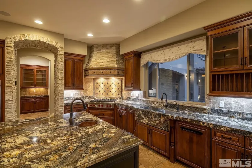 6130 Lake Geneva, Reno, Nevada 89511, 5 Bedrooms Bedrooms, ,6 BathroomsBathrooms,Residential,Residential,Lake Geneva,240011520
