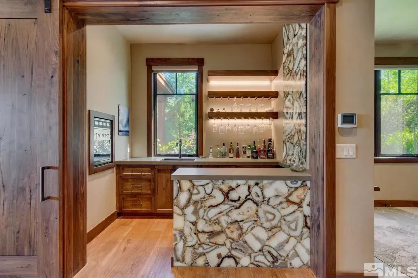 4250 Lake, Carnelian Bay, California 96140, 5 Bedrooms Bedrooms, ,7 BathroomsBathrooms,Residential,Residential,Lake,240010536