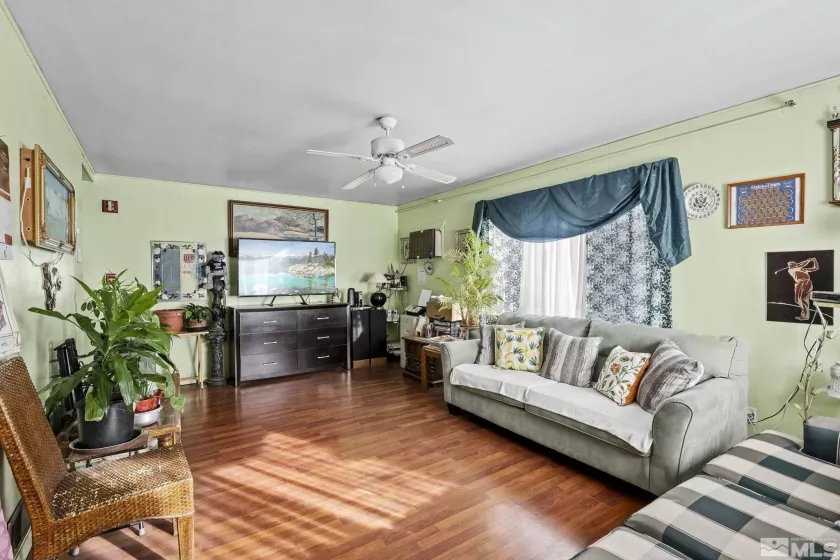 1885 Castle, Reno, Nevada 89512, 4 Bedrooms Bedrooms, ,2 BathroomsBathrooms,Residential,Residential,Castle,240010690