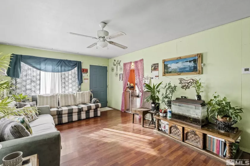 1885 Castle, Reno, Nevada 89512, 4 Bedrooms Bedrooms, ,2 BathroomsBathrooms,Residential,Residential,Castle,240010690