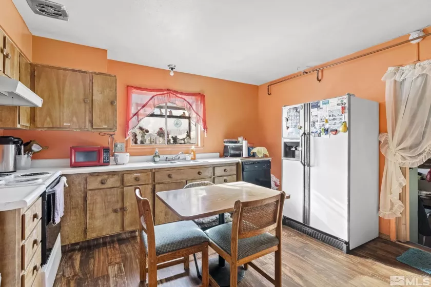 1885 Castle, Reno, Nevada 89512, 4 Bedrooms Bedrooms, ,2 BathroomsBathrooms,Residential,Residential,Castle,240010690