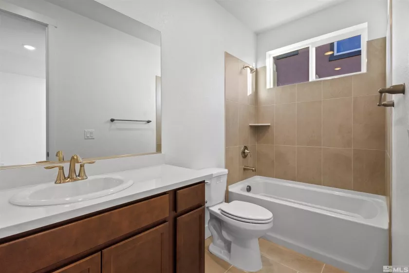 480 Rambling Ridge, Reno, Nevada 89506, 4 Bedrooms Bedrooms, ,3 BathroomsBathrooms,Residential,Residential,Rambling Ridge,240015268