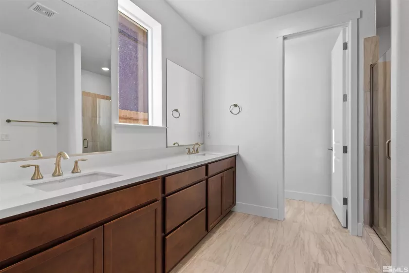 480 Rambling Ridge, Reno, Nevada 89506, 4 Bedrooms Bedrooms, ,3 BathroomsBathrooms,Residential,Residential,Rambling Ridge,240015268