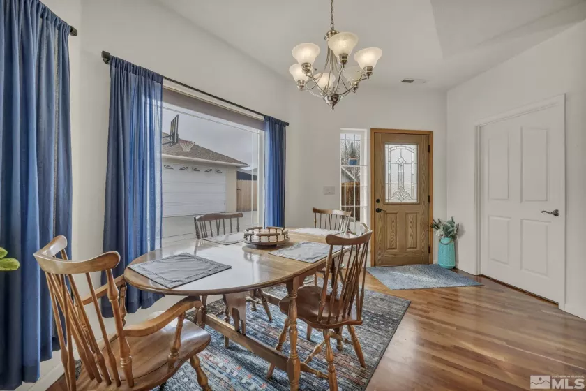 421 Silver Star, Yerington, Nevada 89447, 4 Bedrooms Bedrooms, ,3 BathroomsBathrooms,Residential,Residential,Silver Star,250001894
