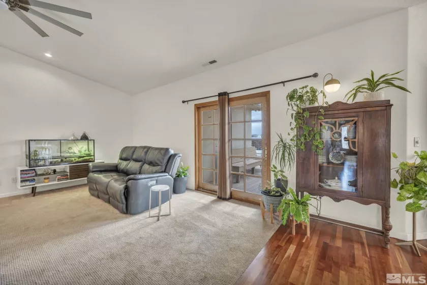 421 Silver Star, Yerington, Nevada 89447, 4 Bedrooms Bedrooms, ,3 BathroomsBathrooms,Residential,Residential,Silver Star,250001894