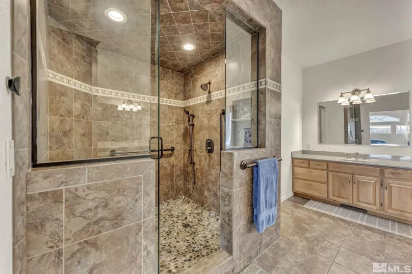 421 Silver Star, Yerington, Nevada 89447, 4 Bedrooms Bedrooms, ,3 BathroomsBathrooms,Residential,Residential,Silver Star,250001894