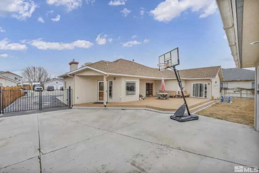 421 Silver Star, Yerington, Nevada 89447, 4 Bedrooms Bedrooms, ,3 BathroomsBathrooms,Residential,Residential,Silver Star,250001894