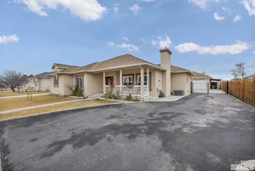 421 Silver Star, Yerington, Nevada 89447, 4 Bedrooms Bedrooms, ,3 BathroomsBathrooms,Residential,Residential,Silver Star,250001894