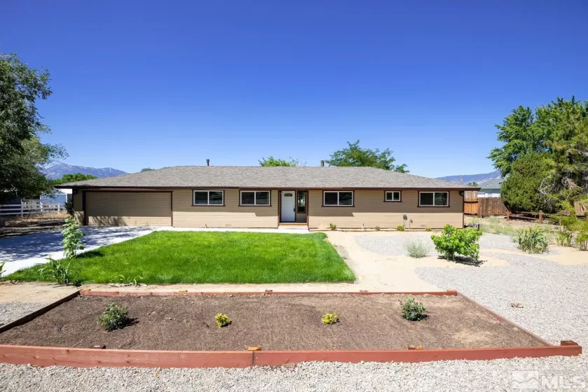 2812 Squires, Minden, Nevada 89423, 3 Bedrooms Bedrooms, ,3 BathroomsBathrooms,Residential,Residential,Squires,250000441