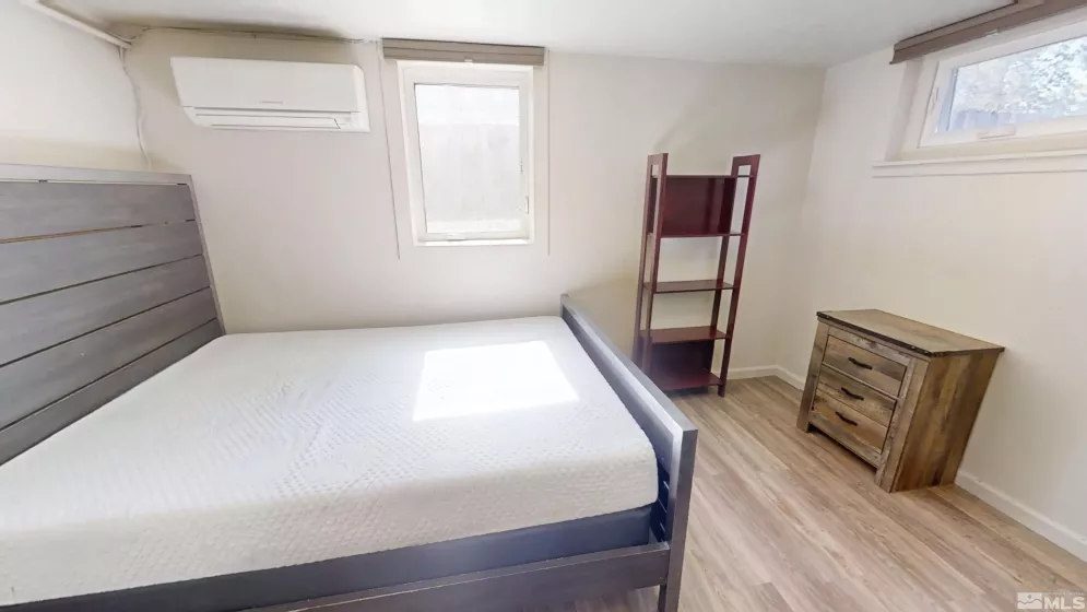 1311 Wesley, Reno, Nevada 89503, 5 Bedrooms Bedrooms, ,2 BathroomsBathrooms,Residential,Residential,Wesley,250006104
