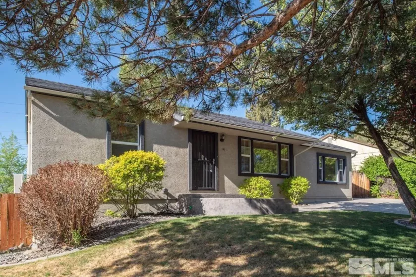 1311 Wesley, Reno, Nevada 89503, 5 Bedrooms Bedrooms, ,2 BathroomsBathrooms,Residential,Residential,Wesley,250006104