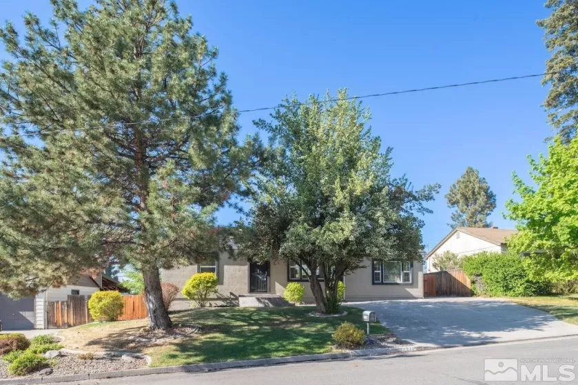 1311 Wesley, Reno, Nevada 89503, 5 Bedrooms Bedrooms, ,2 BathroomsBathrooms,Residential,Residential,Wesley,250006104