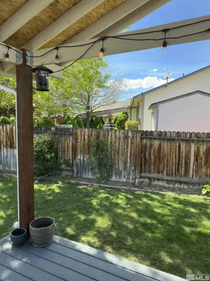425 Nicole, Sparks, Nevada 89436, 3 Bedrooms Bedrooms, ,2 BathroomsBathrooms,Residential,Residential,Nicole,250006190