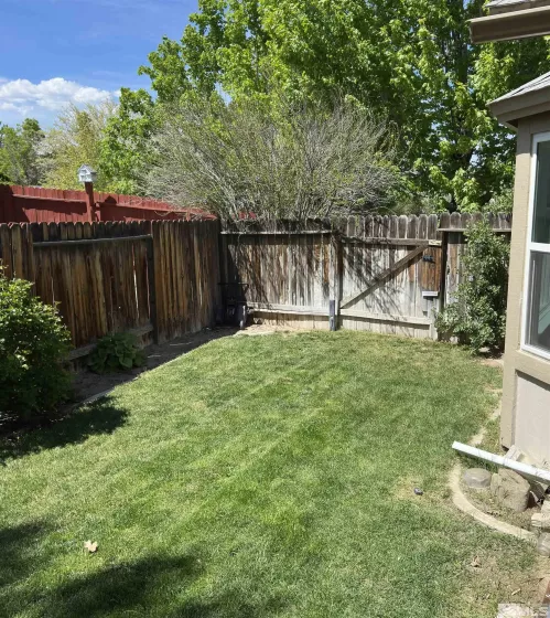 425 Nicole, Sparks, Nevada 89436, 3 Bedrooms Bedrooms, ,2 BathroomsBathrooms,Residential,Residential,Nicole,250006190