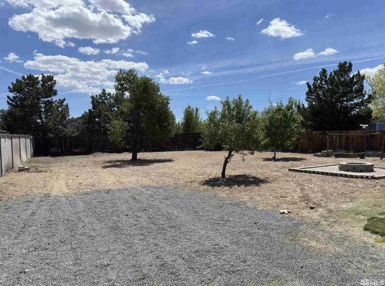 425 Nicole, Sparks, Nevada 89436, 3 Bedrooms Bedrooms, ,2 BathroomsBathrooms,Residential,Residential,Nicole,250006190