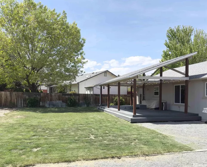425 Nicole, Sparks, Nevada 89436, 3 Bedrooms Bedrooms, ,2 BathroomsBathrooms,Residential,Residential,Nicole,250006190