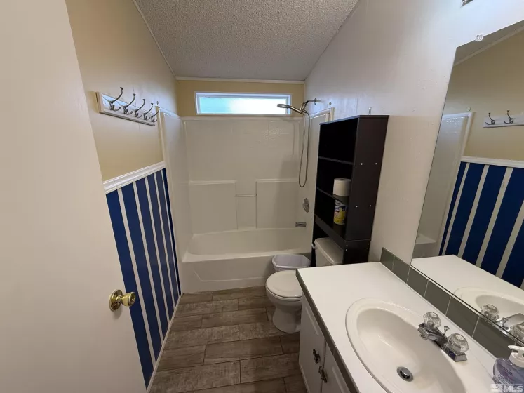 7751 Lytton, Reno, Nevada 89506, 6 Bedrooms Bedrooms, ,3 BathroomsBathrooms,Residential,Residential,Lytton,250005020