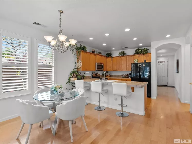 9290 Jack Hammer, Reno, Nevada 89521, 3 Bedrooms Bedrooms, ,2 BathroomsBathrooms,Residential,Residential,Jack Hammer,250006202