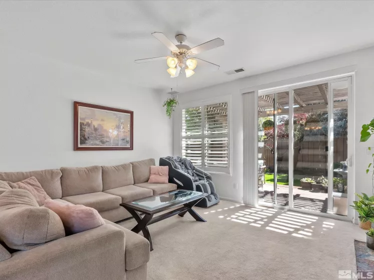 9290 Jack Hammer, Reno, Nevada 89521, 3 Bedrooms Bedrooms, ,2 BathroomsBathrooms,Residential,Residential,Jack Hammer,250006202