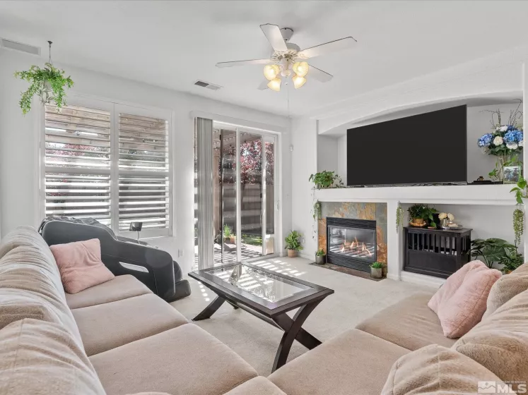 9290 Jack Hammer, Reno, Nevada 89521, 3 Bedrooms Bedrooms, ,2 BathroomsBathrooms,Residential,Residential,Jack Hammer,250006202