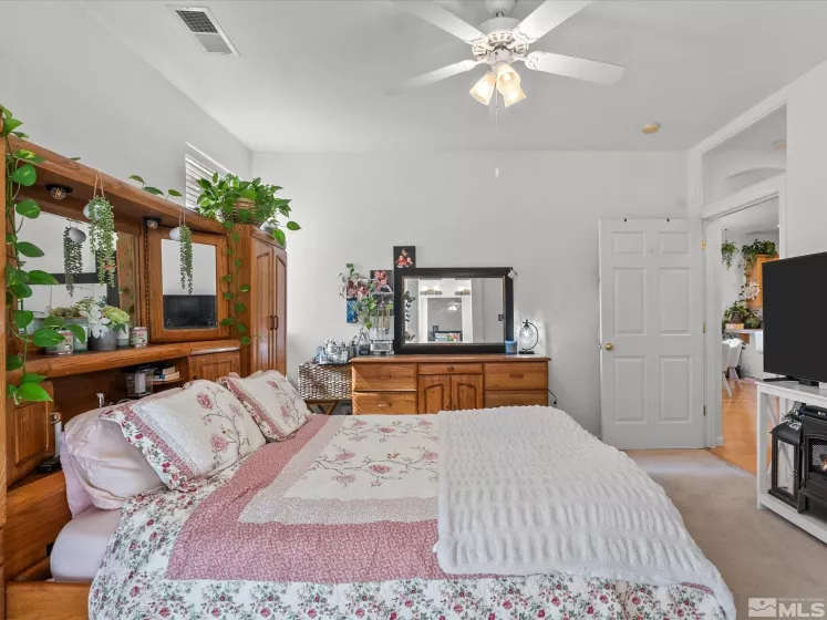 9290 Jack Hammer, Reno, Nevada 89521, 3 Bedrooms Bedrooms, ,2 BathroomsBathrooms,Residential,Residential,Jack Hammer,250006202