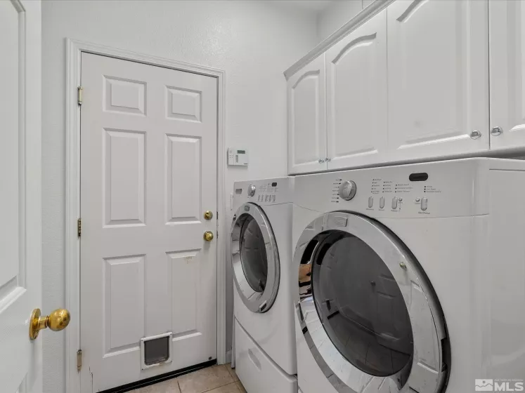 9290 Jack Hammer, Reno, Nevada 89521, 3 Bedrooms Bedrooms, ,2 BathroomsBathrooms,Residential,Residential,Jack Hammer,250006202
