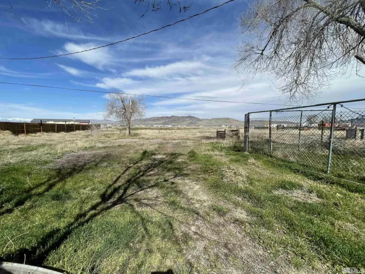 225 US HWY 40, Golconda, Nevada 89414, 3 Bedrooms Bedrooms, ,1 BathroomBathrooms,Residential,Residential,US HWY 40,240003092