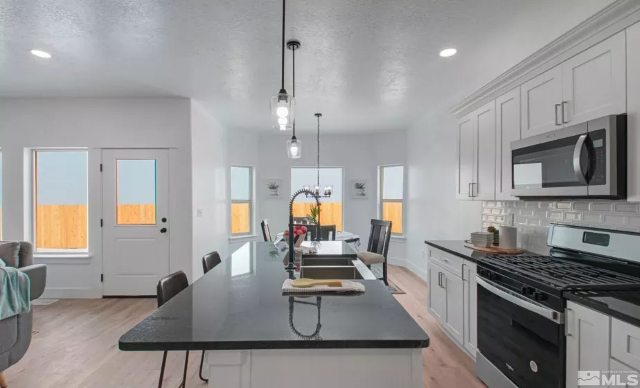 5285 Marla, Winnemucca, Nevada 89445, 3 Bedrooms Bedrooms, ,2 BathroomsBathrooms,Residential,Residential,Marla,240002325