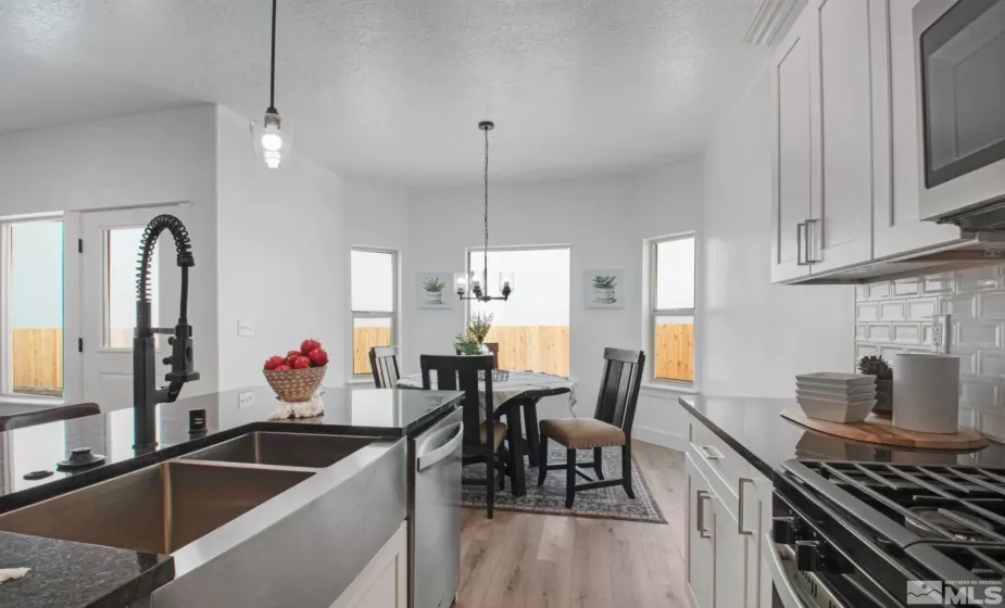 5285 Marla, Winnemucca, Nevada 89445, 3 Bedrooms Bedrooms, ,2 BathroomsBathrooms,Residential,Residential,Marla,240002325