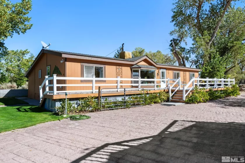 19 Marina, Dayton, Nevada 89403, 4 Bedrooms Bedrooms, ,5 BathroomsBathrooms,Residential,Residential,Marina,240013521